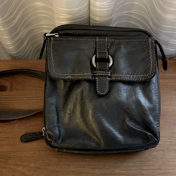 Fossil Handbags - Fossil Crossbody Purse